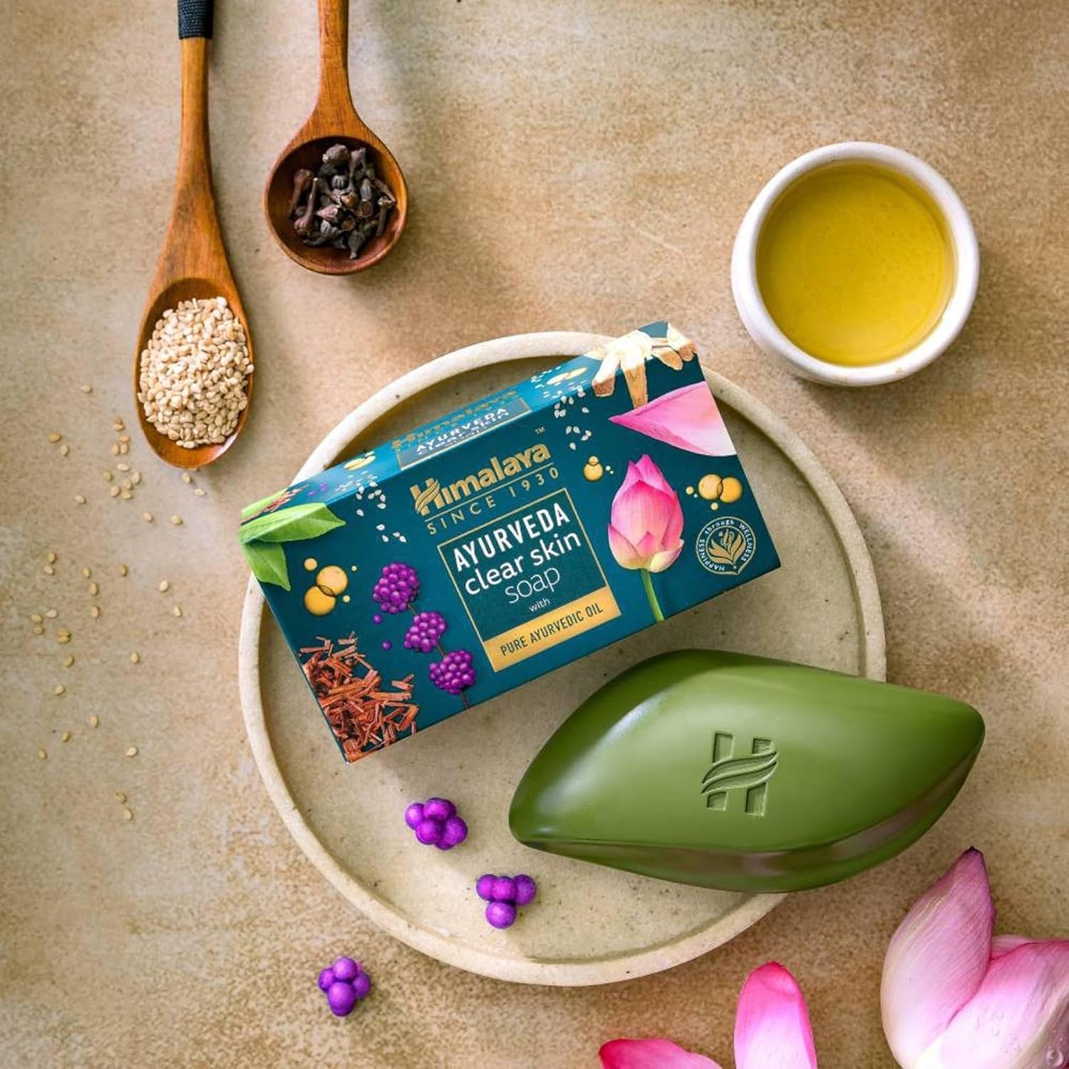 Himalaya Ayurveda Clear Skin Soap - 75 gm