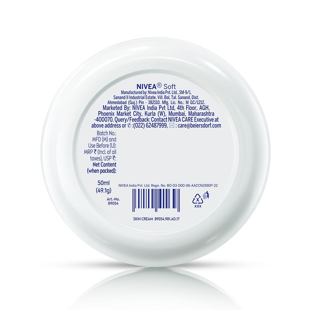 Nivea Soft Daily UV Light Moisturising Cream - 50 ml