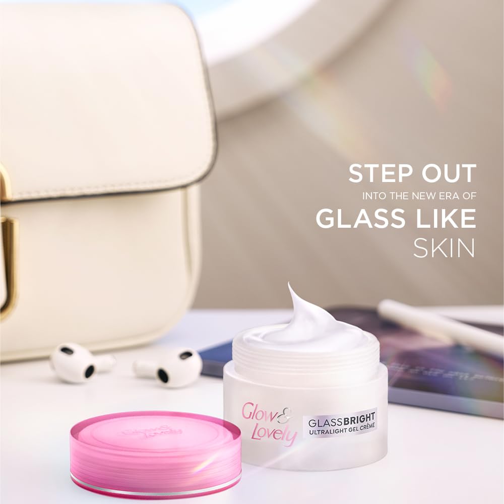 Glow and Lovely GlassBright Ultralight Gel Creme with Niacinamide, Hyaluronic serum