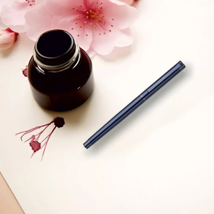 Blue Plate Roller Pen
