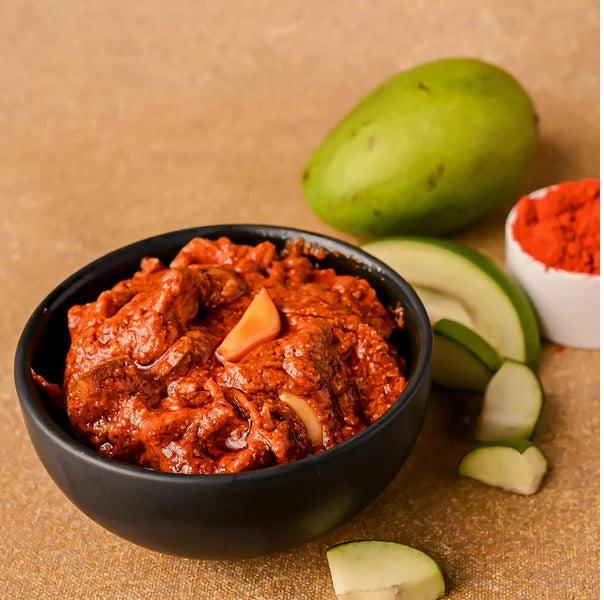 Vellanki Foods - Mango Pickle wih Garlic / Lahasun Ka Aam Aachar - 250 gm