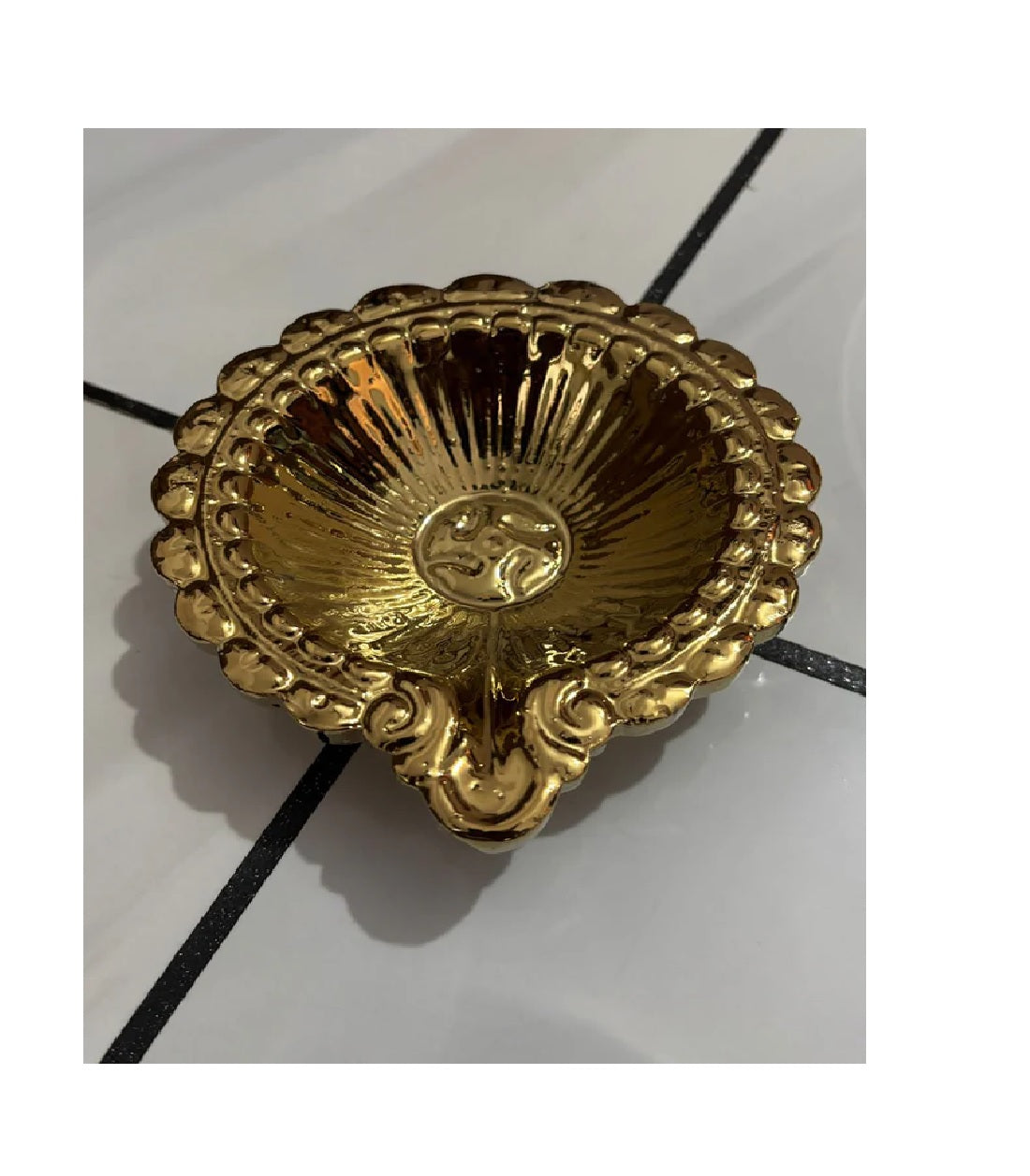 Metal Designer Diya for Puja |  Religious Deepak for Mandir, Temple, Office