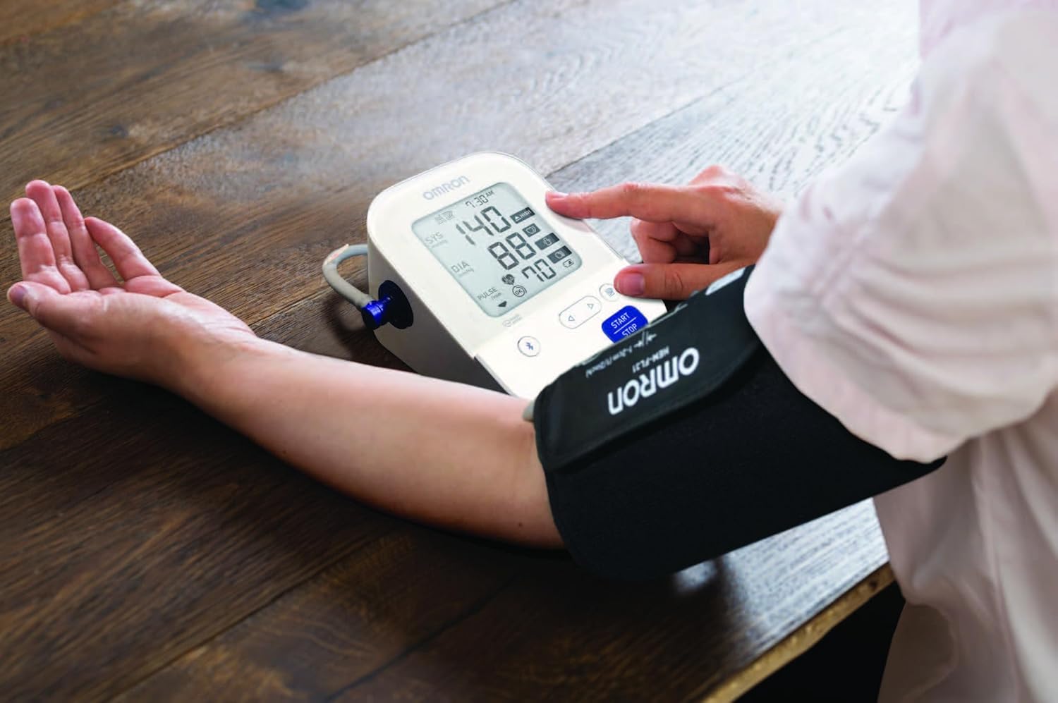 Omron HEM 7156T